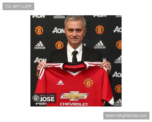 西汉姆联官方宣布卡鲁姆·威尔逊加盟签约一年助力球队进攻